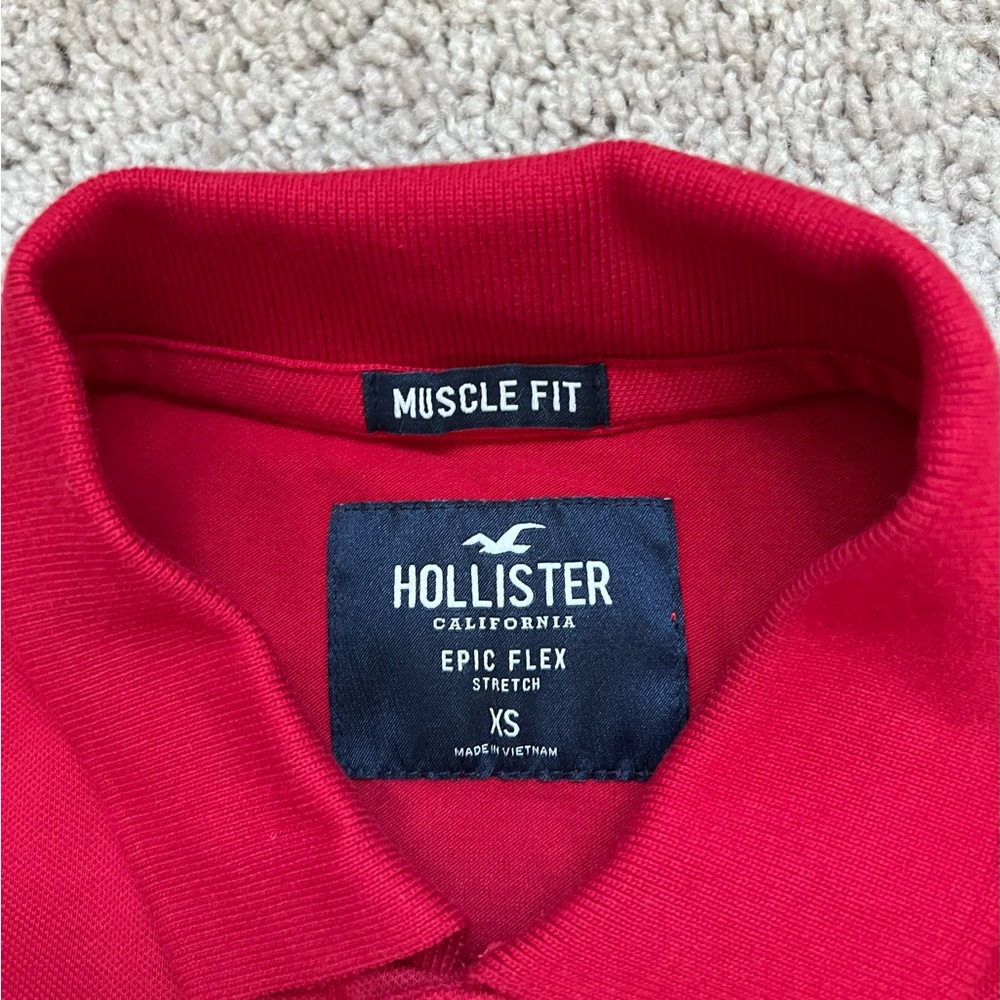 HOLLISTER red polo - Picture 3 of 3